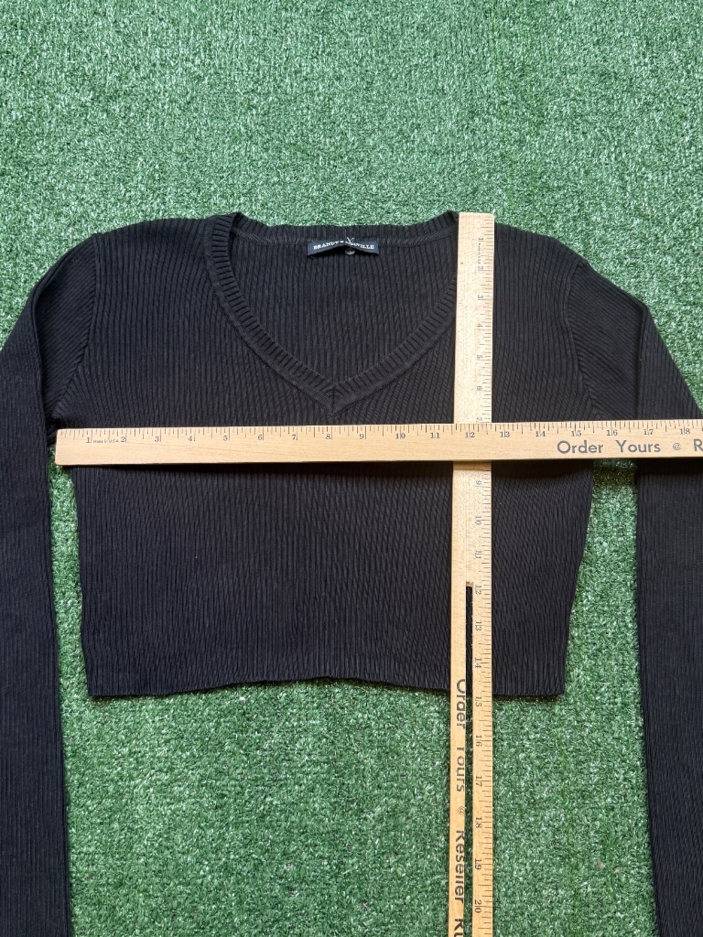 Brandy Melville T Shirt Women's Size M Black Long Sleeve Stretch Baby Doll Crop - Picture 3 of 6
